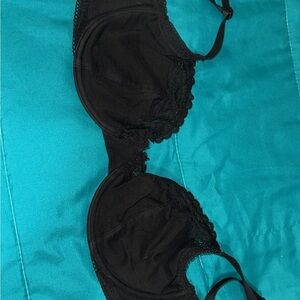 36DD Savage x Fenty Bra